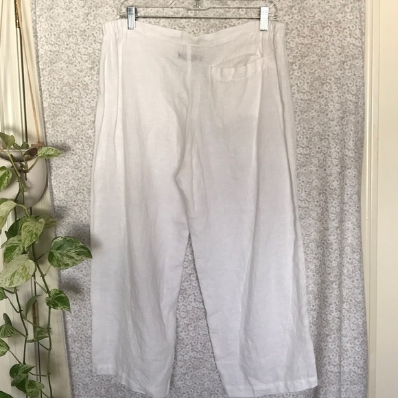 NWT! FLAX cropped pant - Picture 3 of 7